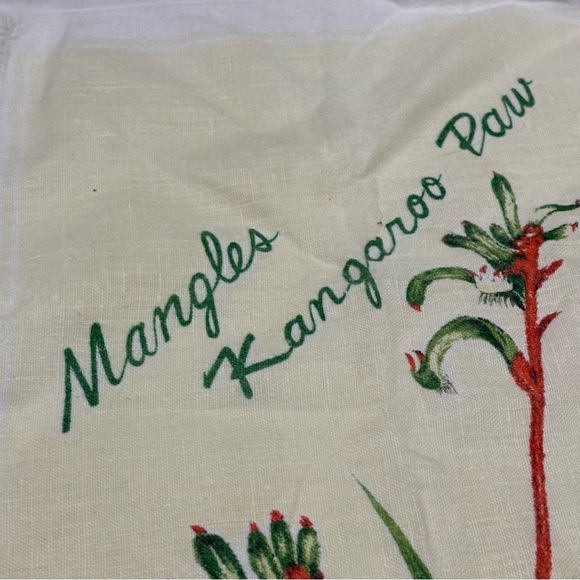 Mangles Kangaroo Paw Linen Cloth Western Australias Floral Emblem 30.5”x 19” - Picture 4 of 11